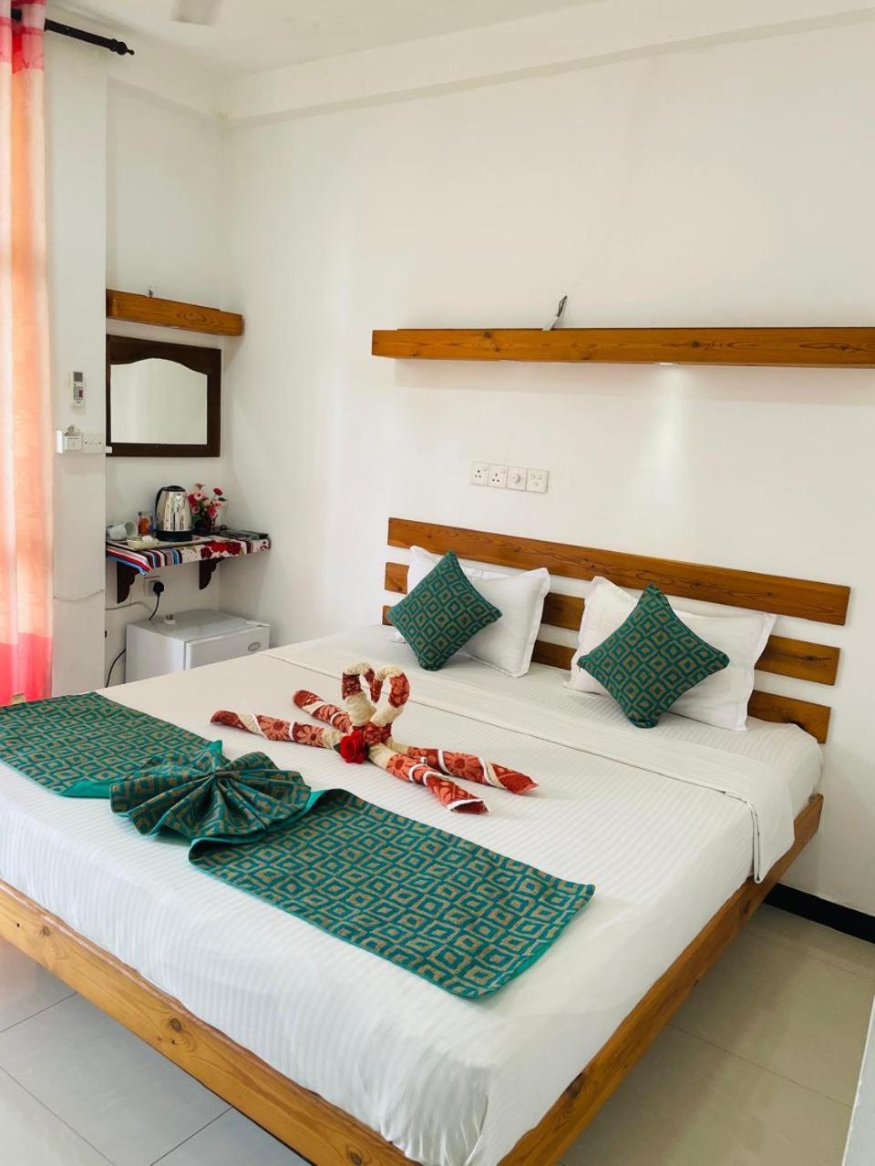 Awon Mirissa Hotel Ngoại thất bức ảnh
